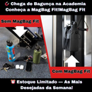 Chega de bagunça na academia! A nova MagBag Fit mantém tudo no lugar.
